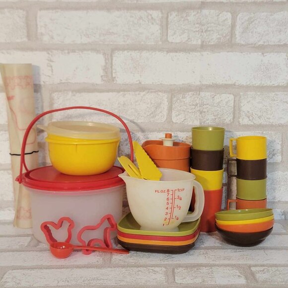 Vintage 70s Tupperware Tupper Toys Mini Serve It Children’s Serving Set 1979 - Picture 1 of 2